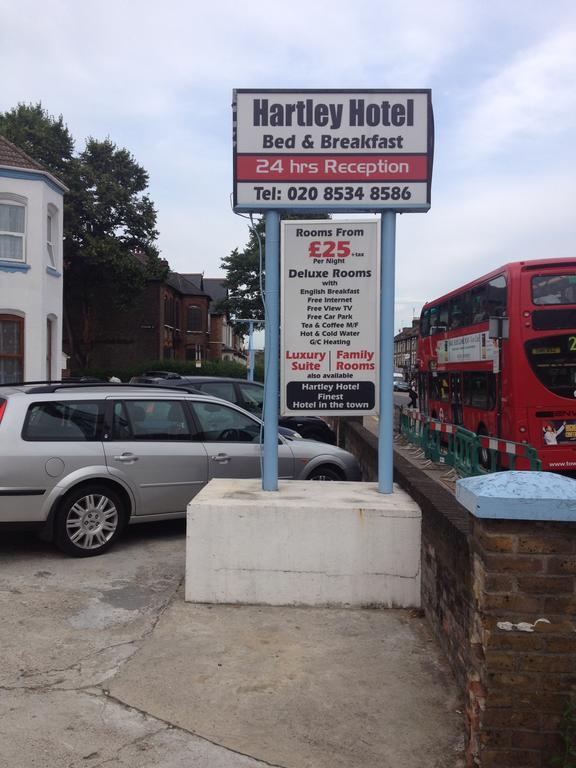 Hartley Hotel Londra Exterior foto